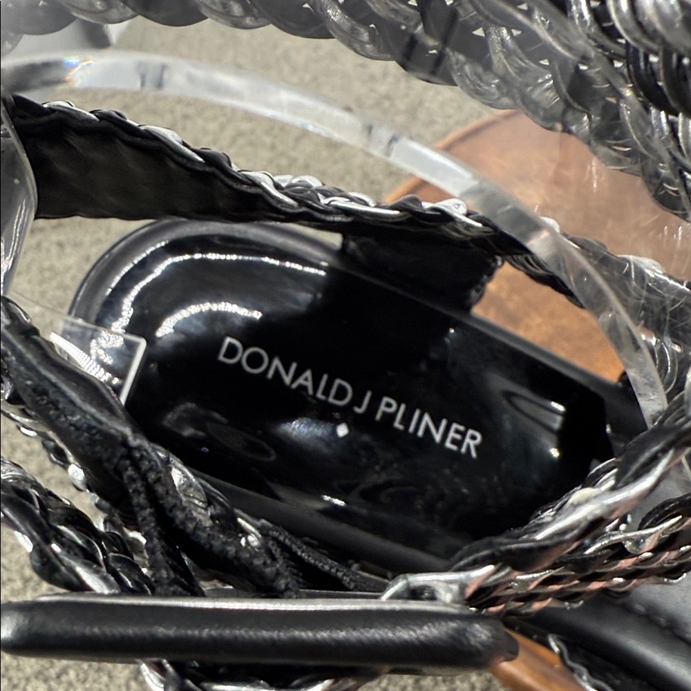Donald J Pliner Sandals Wm 7.5 M Stylish Black Silver Braided Leather Gladiator - Picture 10 of 11